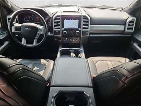 Used 2019 Ford F250 Platinum w/ Platinum Ultimate Package AWD/4WD image 18