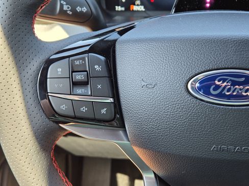 New 2026 Ford Explorer ST-Line image 24