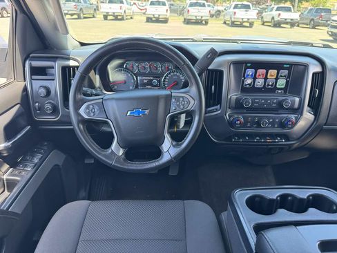 Used 2018 Chevrolet Silverado 1500 LT w/ Texas Edition AWD/4WD image 23
