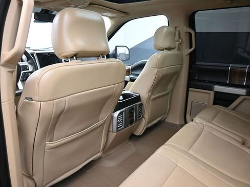 Used 2016 Ford F150 Lariat w/ Equipment Group 502A Luxury image 16