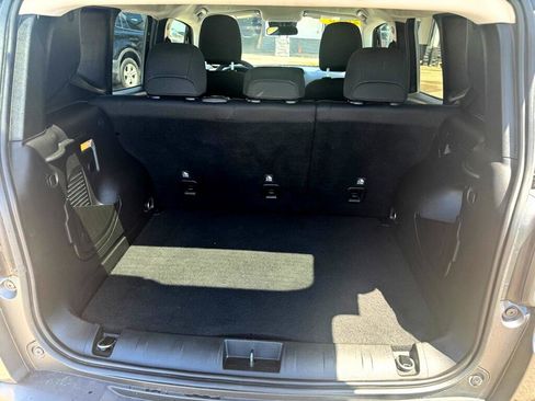 Used 2020 Jeep Renegade Sport w/ Sport Appearance Group image 25