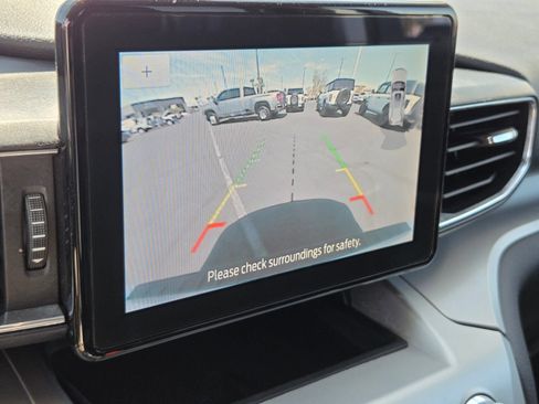Certified 2021 Ford Explorer XLT w/ Equipment Group 202A RWD image 22