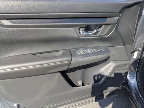 Used 2025 Honda CR-V LX image 15