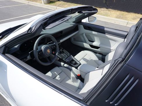 Used 2025 Porsche 911 Targa 4 GTS AWD/4WD image 19