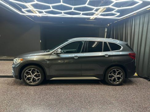 Used 2018 BMW X1 xDrive28i w/ Convenience Package AWD/4WD image 4