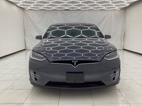 Used 2018 Tesla Model X 100D AWD/4WD image 5