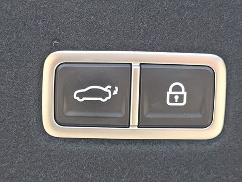 Used 2023 Hyundai Ioniq 6 SEL w/ Cargo Package AWD/4WD image 19