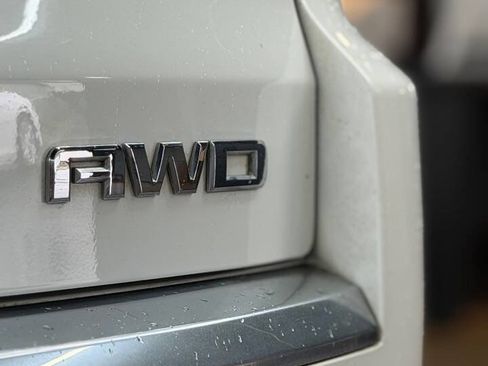 Used 2015 GMC Acadia SLT w/ Open Road Package AWD/4WD image 7