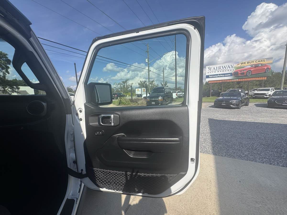 Used 2020 Jeep Wrangler Unlimited Sport AWD/4WD image 26