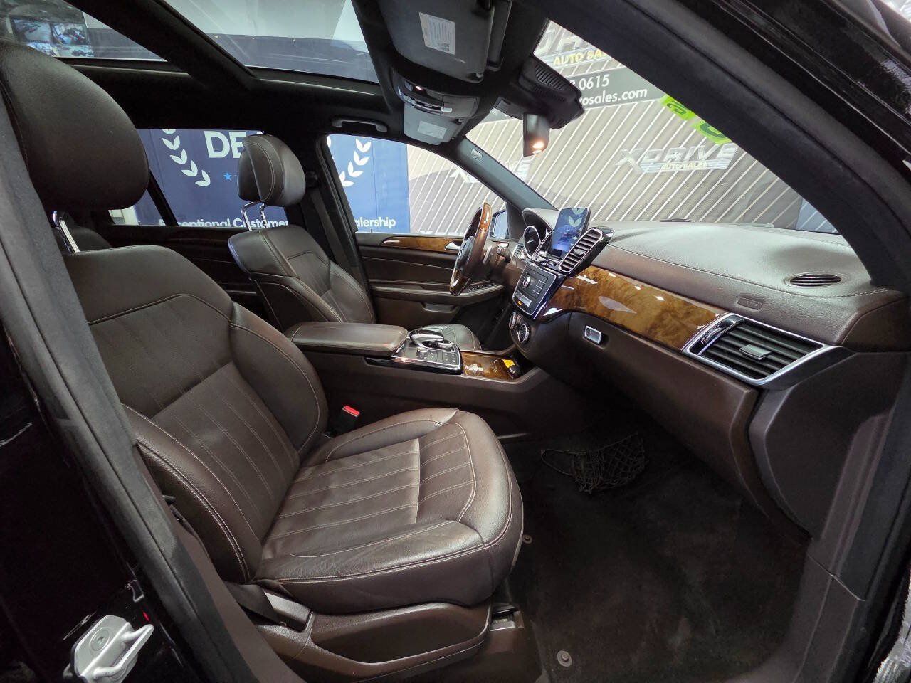 Used 2017 Mercedes-Benz GLS 450 4MATIC w/ Premium Package image 27