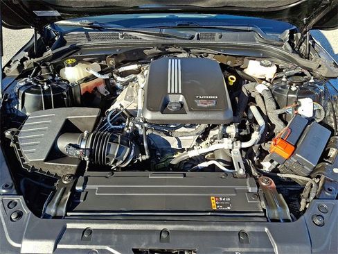 Used 2024 Cadillac CT5 Luxury w/ Sun And Sound Package image 30