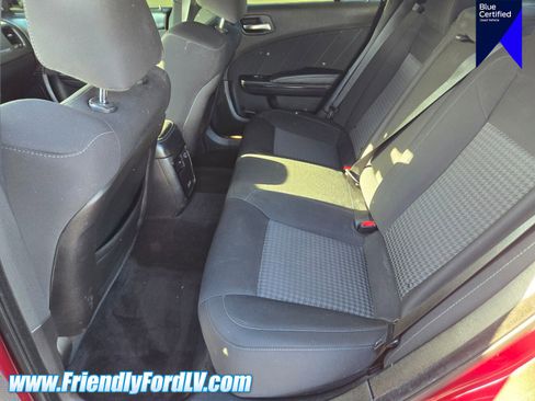 Used 2019 Dodge Charger GT w/ Blacktop Package image 11