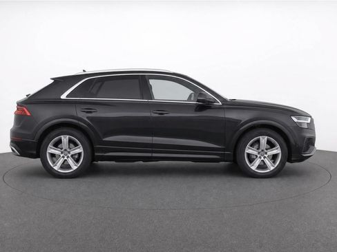 Used 2019 Audi Q8 Premium w/ Convenience Package AWD/4WD image 4