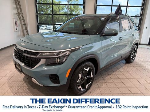 Certified 2024 Kia Seltos EX FWD image 1