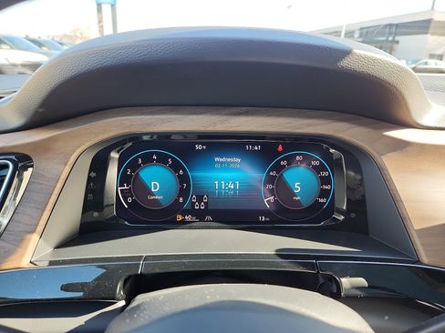 New 2026 Volkswagen Atlas SE image 17