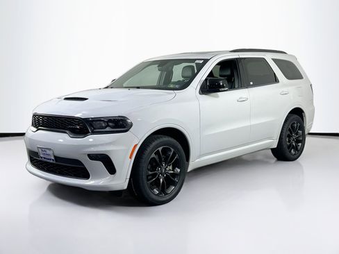 Used 2021 Dodge Durango GT image 1