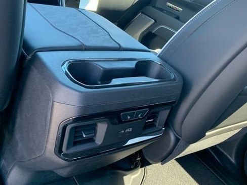 New 2026 GMC Sierra 1500 AT4X AWD/4WD image 17