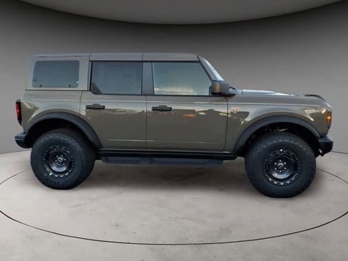 New 2025 Ford Bronco Badlands w/ Sasquatch Package image 10