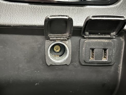 Used 2020 Chevrolet Tahoe LT image 44