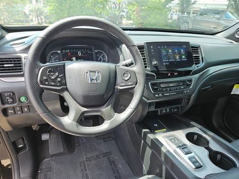Used 2024 Honda Passport EX-L image 17