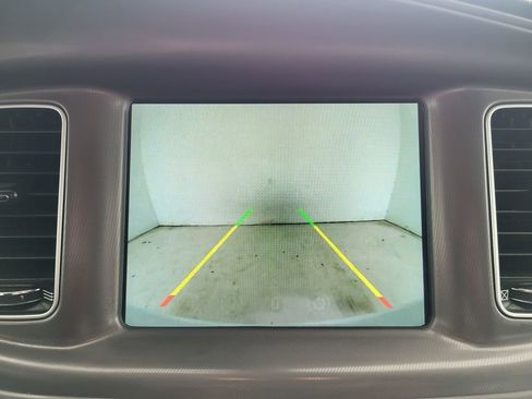 Used 2023 Dodge Charger SXT image 11