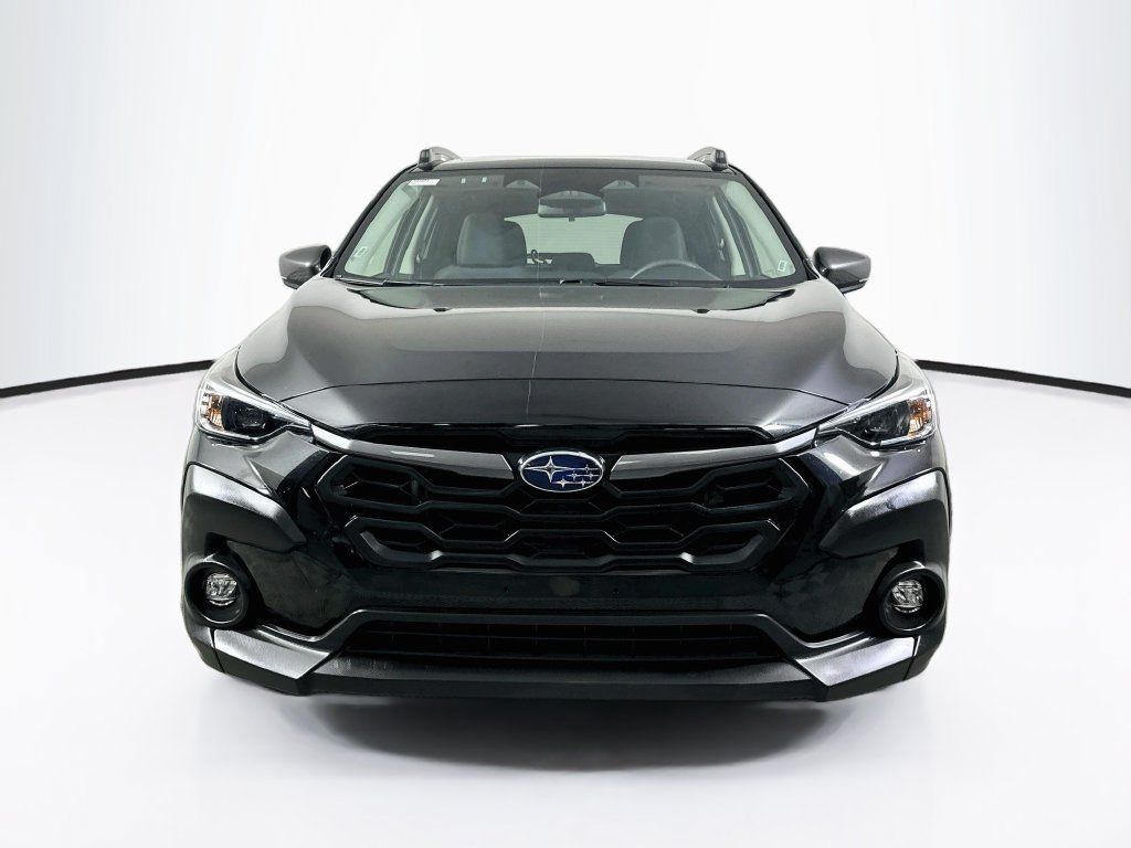 Used 2025 Subaru Crosstrek 2.5i Premium AWD/4WD image 5
