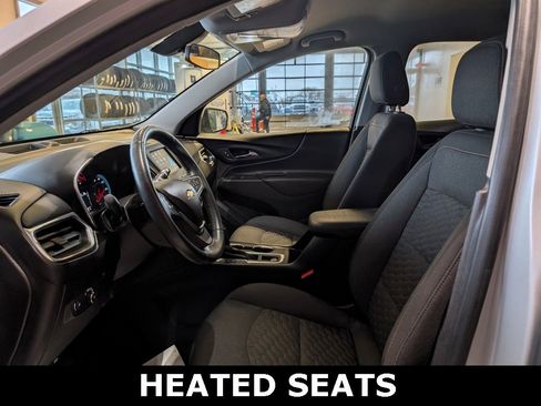 Used 2018 Chevrolet Equinox LT image 16