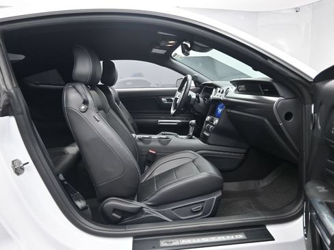 Used 2021 Ford Mustang GT Premium w/ GT Performance Package RWD image 27