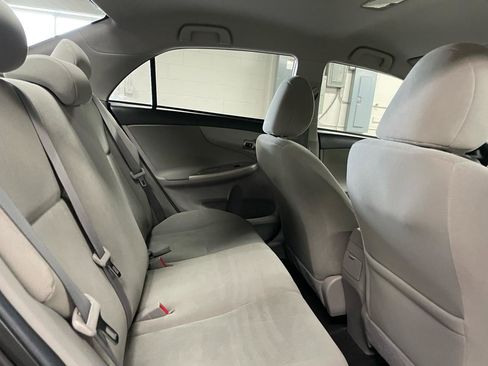 Used 2011 Toyota Corolla LE image 13