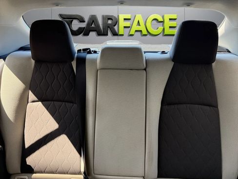 Used 2020 Toyota Corolla LE FWD image 34
