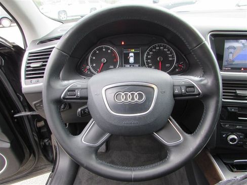 Used 2016 Audi Q5 2.0T Premium Plus w/ Technology Package image 8