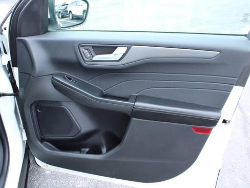 Used 2024 Ford Escape SE FWD image 26