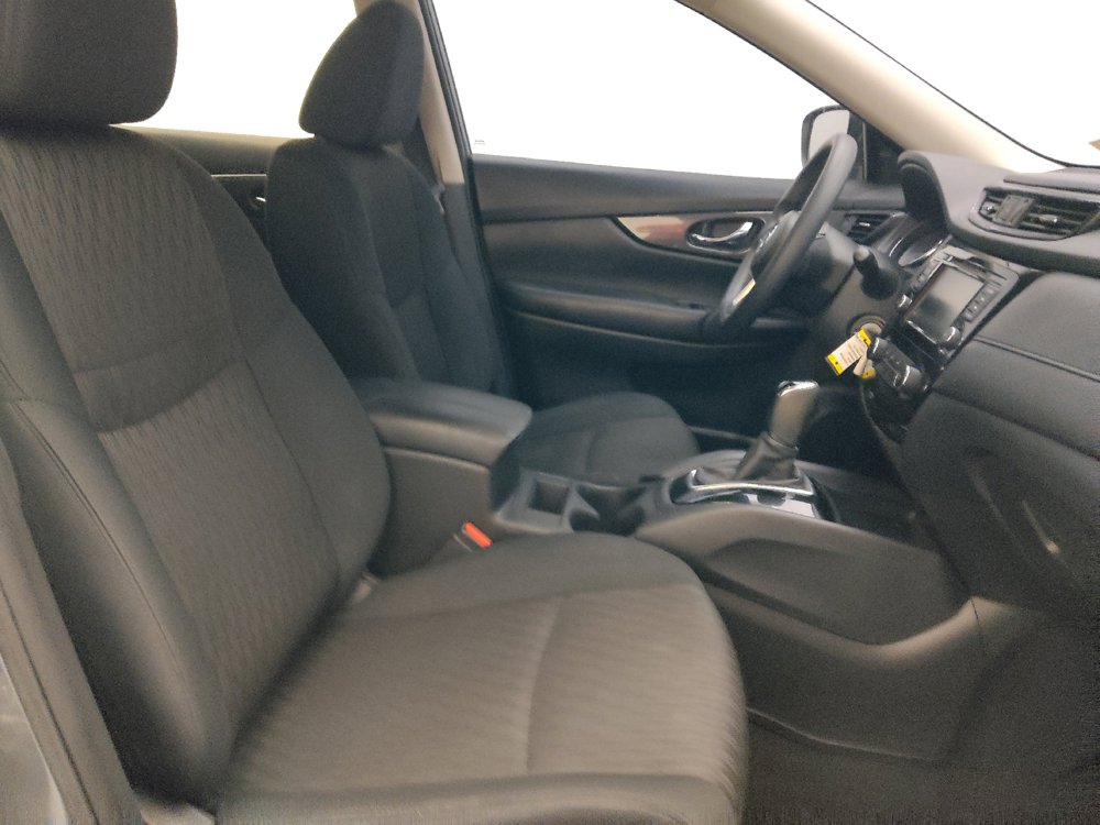 Used 2018 Nissan Rogue S FWD image 21