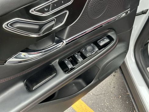 Certified 2025 Lincoln Corsair Grand Touring w/ Equipment Group 301A image 15