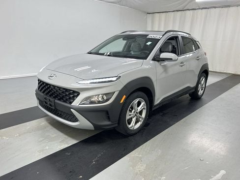 Used 2023 Hyundai Kona SEL w/ Convenience Package AWD/4WD image 5