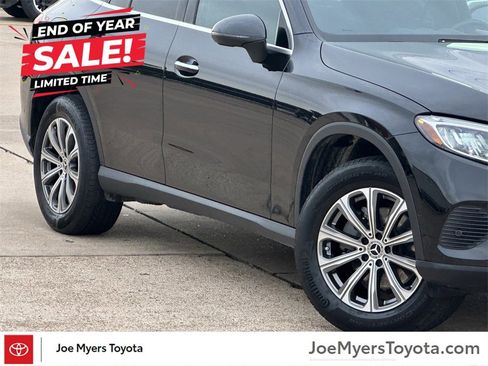 Used 2024 Mercedes-Benz GLC 300 image 3