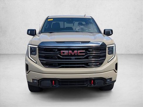 Used 2023 GMC Sierra 1500 AT4 w/ AT4 Preferred Package AWD/4WD image 3
