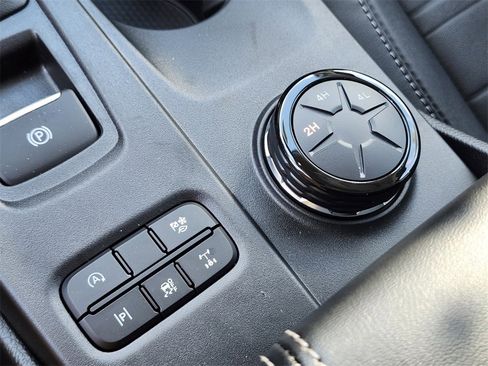 New 2025 Ford Ranger Lariat w/ Convenience Package image 25