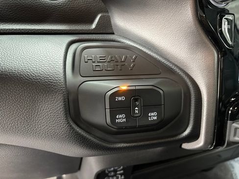 Used 2026 RAM 2500 Big Horn AWD/4WD image 16