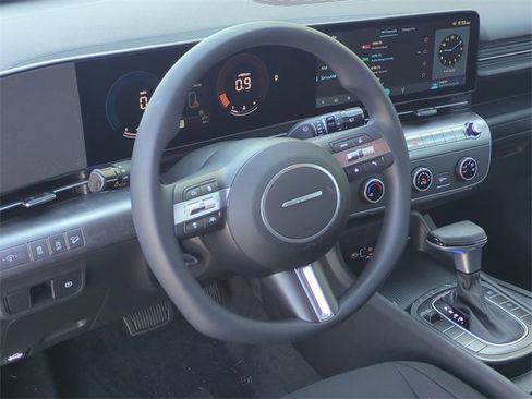 New 2026 Hyundai Kona SE image 20