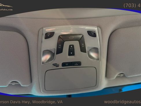 Used 2011 Toyota Sienna XLE image 27