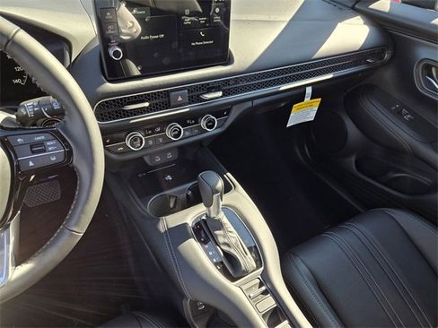 New 2026 Honda HR-V EX-L image 18