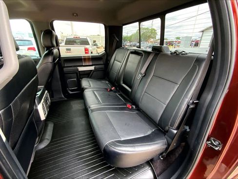 Used 2016 Ford F150 Lariat w/ Equipment Group 502A Luxury AWD/4WD image 21