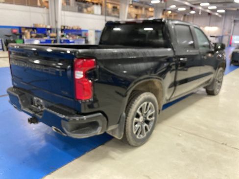 Used 2023 Chevrolet Silverado 1500 RST AWD/4WD image 7