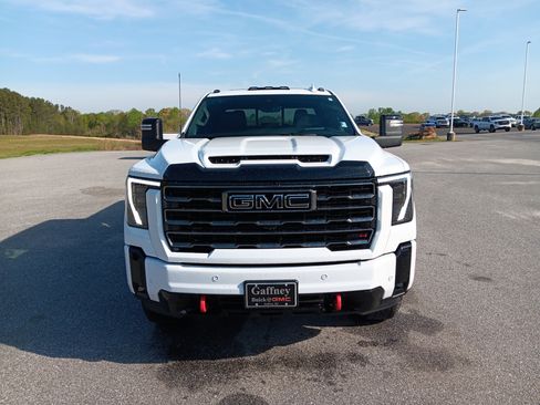New 2026 GMC Sierra 3500 AT4 w/ AT4 Premium Plus Package image 6