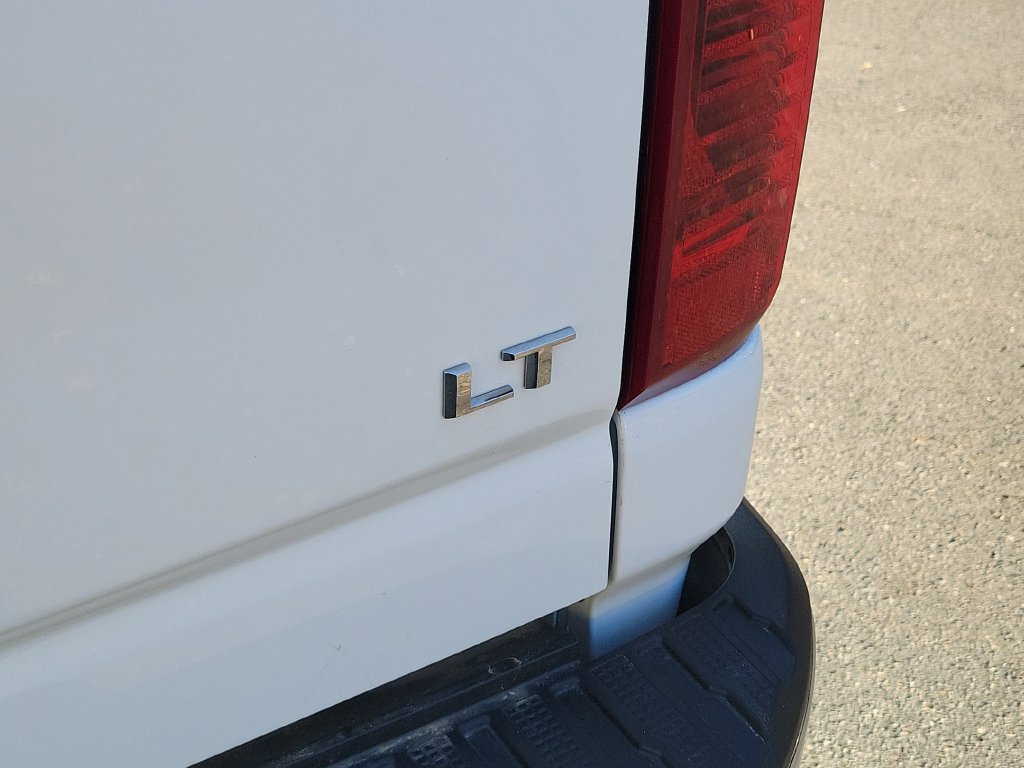 Used 2025 Chevrolet Silverado 2500 LT w/ Convenience Package AWD/4WD image 13