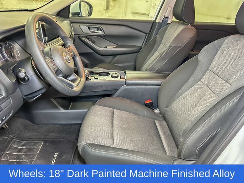 Used 2024 Nissan Rogue SV AWD/4WD image 9