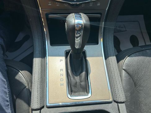 Used 2011 Lincoln MKX AWD w/ Sight & Sound Pkg image 29