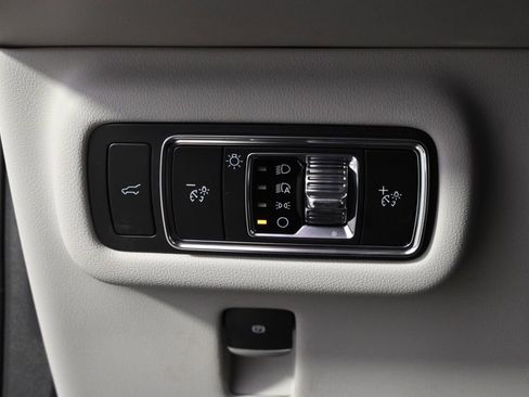 New 2026 Lincoln Nautilus Premier w/ Equipment Group 102A image 24