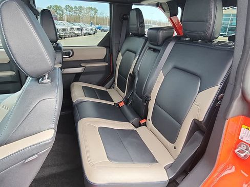 Used 2023 Ford Bronco Wildtrak AWD/4WD image 7